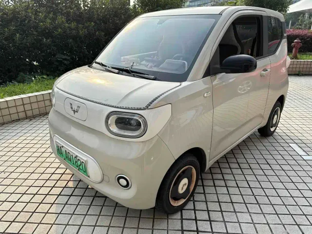 Фотография автомобиля — Wuling Hongguang Mini EV