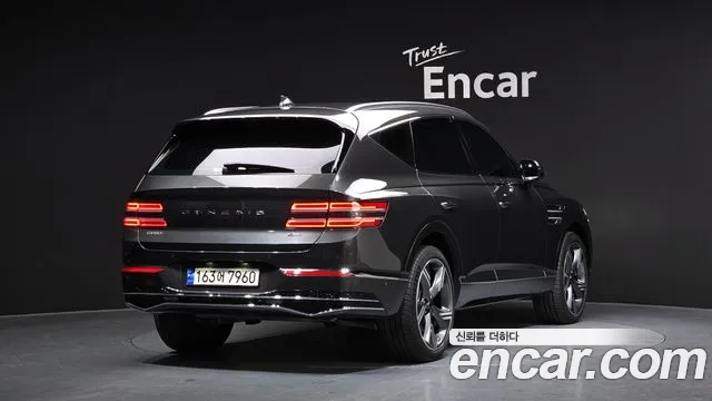 Genesis GV80 2.5T Бензин AWD — Фото автомобиля 2
