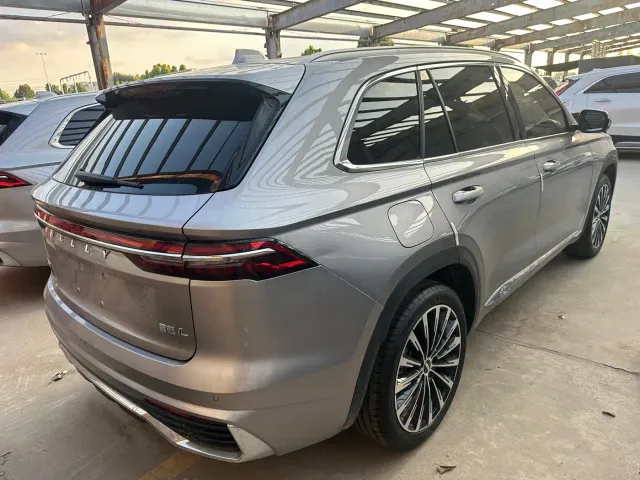 Geely Xingyue L — Фото автомобиля 9