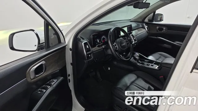 Kia Sorento Sorento 4-е поколение Бензин 2.5T 2WD — Фото автомобиля 10