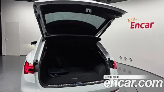 Audi Q3 35 TDI Premium — Фото автомобиля 30