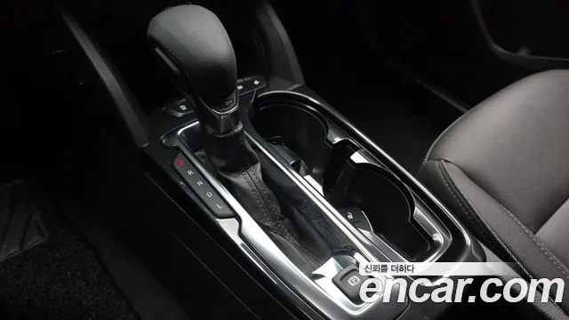 ChevroletGMDaewoo Trailblazer Новый Trailblazer 1.3 Turbo 2WD — Фото автомобиля 9