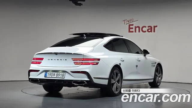 Genesis G80 RG3 — Фото автомобиля 2