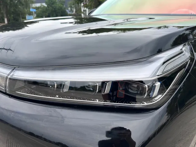 Geely Galaxy M9 — Фото автомобиля 10