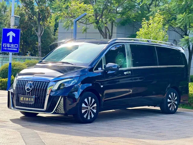 Фотография автомобиля — Mercedes-Benz Vito