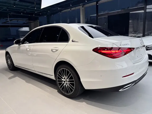 Mercedes-Benz C-Class — Фото автомобиля 6