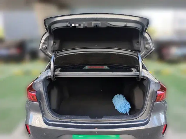 Changan Eado — Фото автомобиля 15
