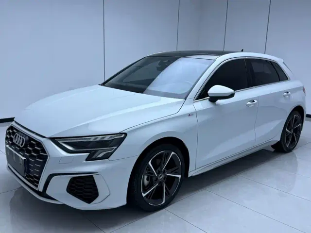 Фотография автомобиля — Audi A3