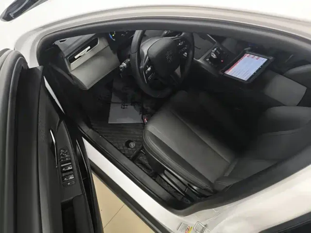 BYD Qin PLUS — Фото автомобиля 15