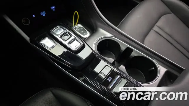 Hyundai Sonata — Фото автомобиля 8