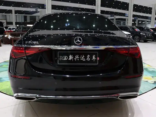 Mercedes-Benz S-Class — Фото автомобиля 5