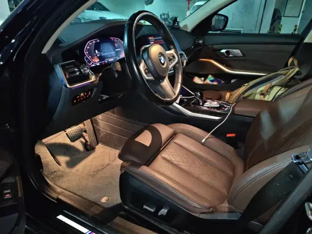 BMW 3 Series — Фото автомобиля 13