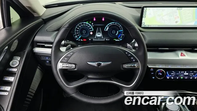 Genesis G80 Electrified G80 (RG3) — Фото автомобиля 11