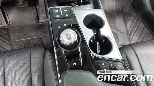Kia K8 — Фото автомобиля 8