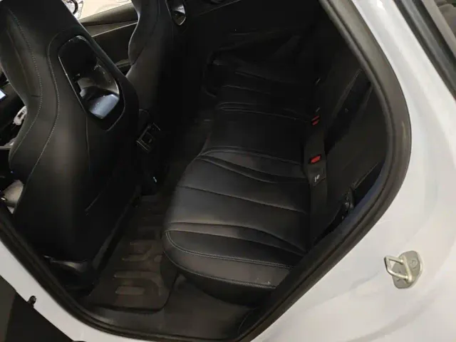 BYD Seal 06 — Фото автомобиля 16