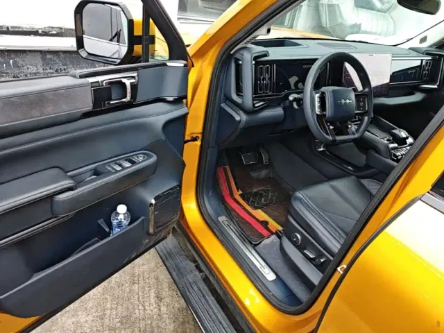 BYD FangChengBao Leopard 5 — Фото автомобиля 20