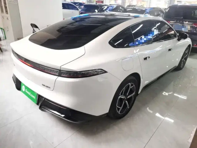 Dongfeng eπ 007 — Фото автомобиля 6