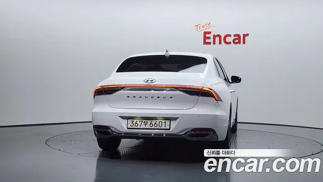 Hyundai Grandeur Новый Grandeur IG — Фото автомобиля 4