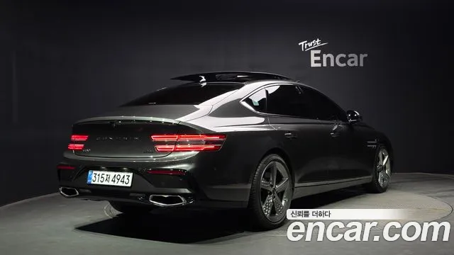 Genesis G80 Бензин 2.5 турбо AWD — Фото автомобиля 2