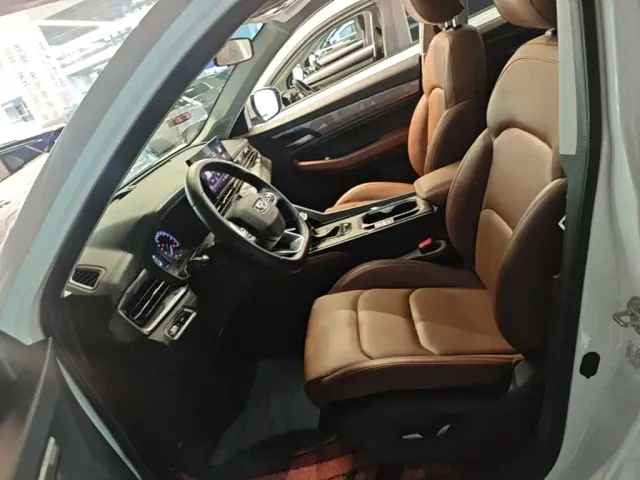 Geely Vision X6 — Фото автомобиля 14