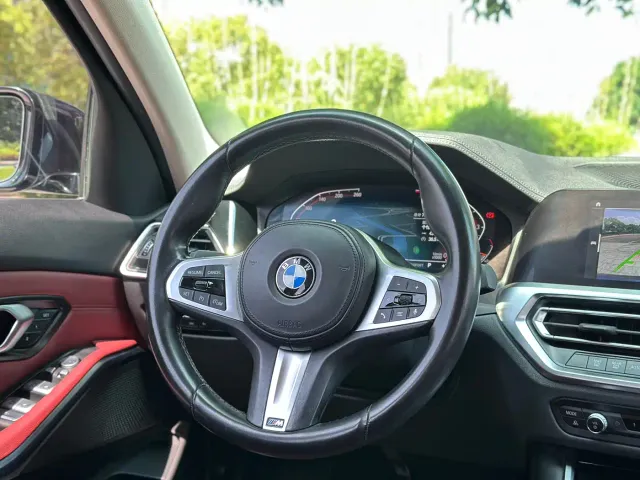 BMW 3 Series — Фото автомобиля 11