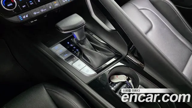Hyundai AVANTE Avante (CN7) — Фото автомобиля 9