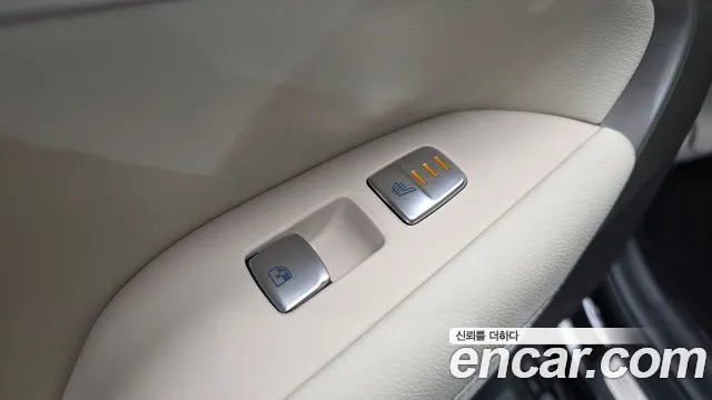Genesis G70 Новый G70 Бензин 2.5T 4WD — Фото автомобиля 17