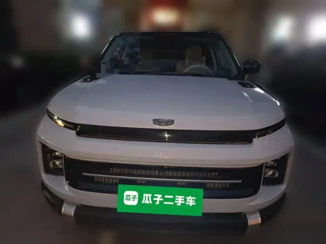 Geely ICON — Фото автомобиля 2