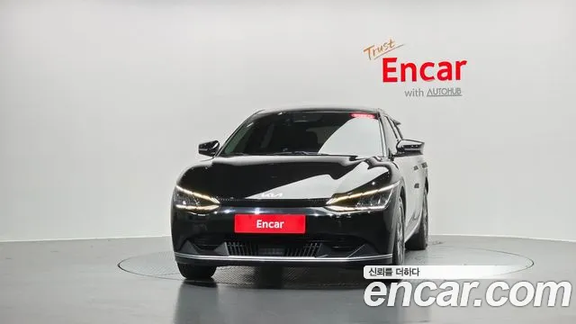 Kia EV6 — Фото автомобиля 3