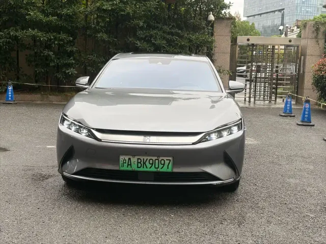 BYD Han — Фото автомобиля 2