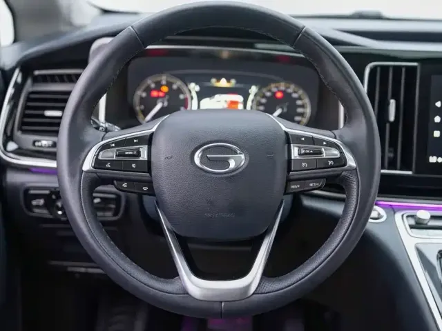 GAC Trumpchi M8 — Фото автомобиля 11