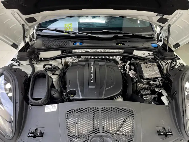 Porsche Macan — Фото автомобиля 15