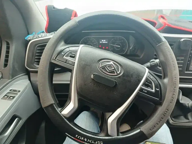 Maxus Xintu V80 — Фото автомобиля 10