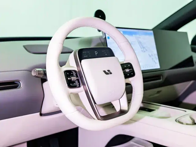 Li Auto i6 — Фото автомобиля 10