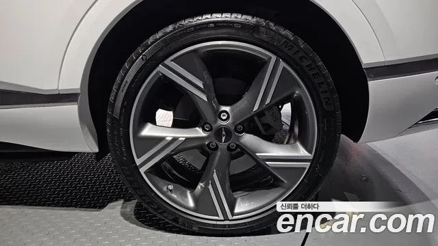 Genesis GV80 — Фото автомобиля 6