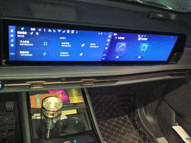 Ford Edge — Фото автомобиля 14