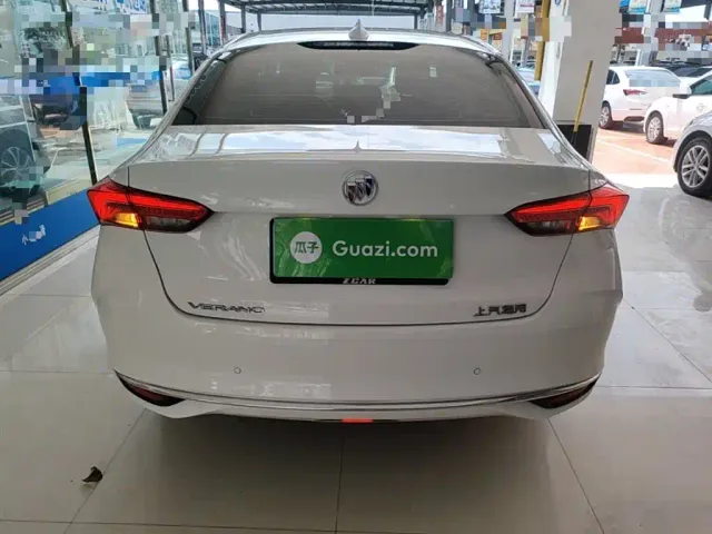 Buick Verano — Фото автомобиля 5
