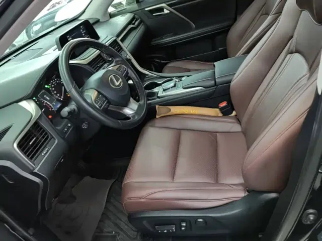 Lexus RX — Фото автомобиля 14