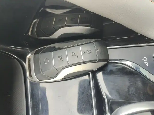 BYD Song PLUS — Фото автомобиля 8