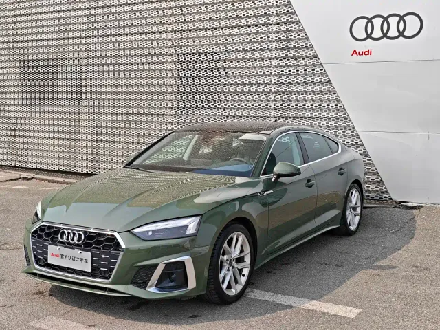 Фотография автомобиля — Audi A5