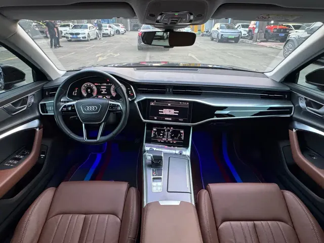 Audi A6L — Фото автомобиля 9
