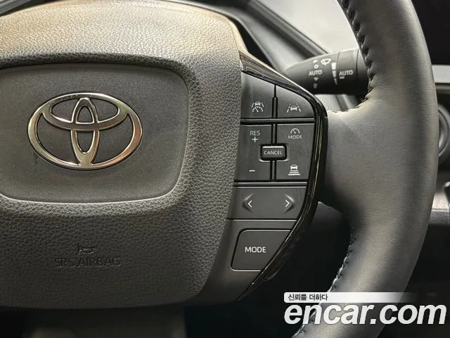 Toyota Prius 5th Gen — Фото автомобиля 6