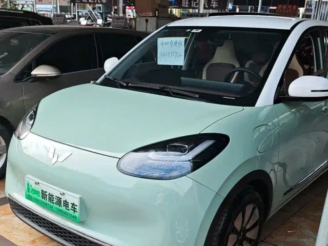 Фотография автомобиля — Wuling Bingo
