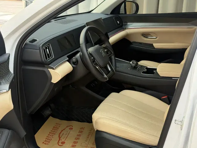 BYD Song Pro — Фото автомобиля 4