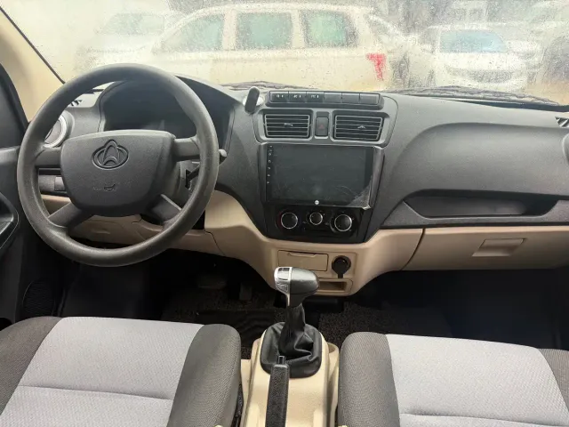 Changan Ruixing EM80 — Фото автомобиля 4