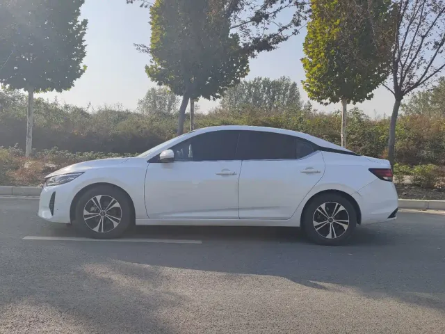Nissan Sylphy — Фото автомобиля 4