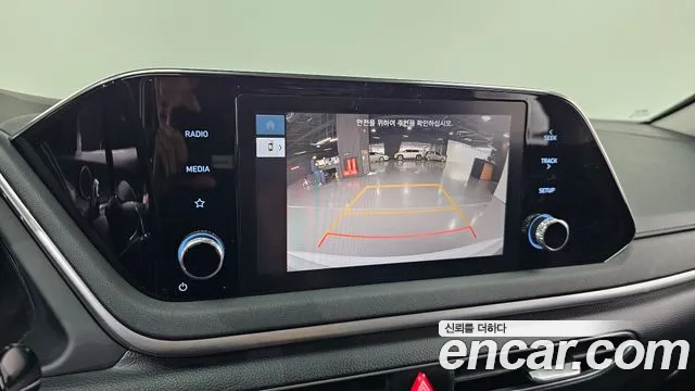 Hyundai Sonata Sonata (DN8) 2.0 LPG(Для проката) — Фото автомобиля 14