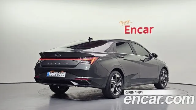 Hyundai Avante CN7 — Фото автомобиля 2