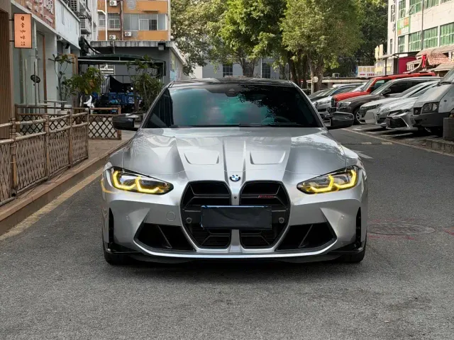 BMW M4 — Фото автомобиля 2
