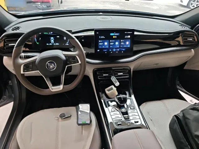 BYD Qin PLUS — Фото автомобиля 9